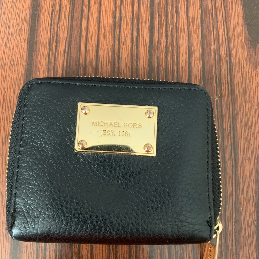 MICHAEL KORS compact zip wallet